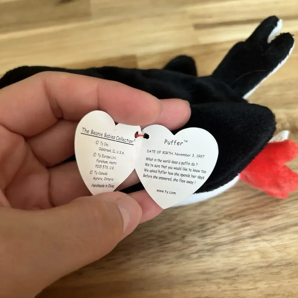 Puffer Penguin 1997 Beanie Baby 3rd Generation Tush‎ Tag Plush Toy - NEW .
